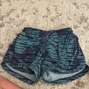 Athleta Blue and Green Athletic Shorts Lightweight Quick-Dry